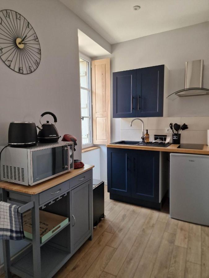 Appartement Au Coeur De Vezelay - Galerie 10 Exteriér fotografie